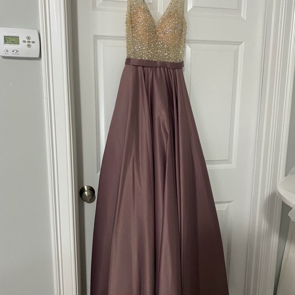 ❗️Price Dropped❗️Prom Dress - Dancing Queen Jewel Ornate Luxury Satin Dress - Picture 4 of 10